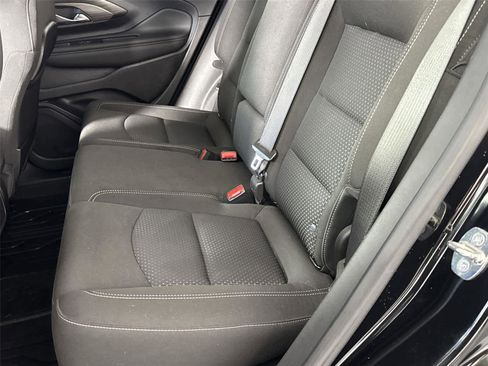 Certified 2023 GMC Terrain SLE w/ Elevation Edition AWD/4WD image 13