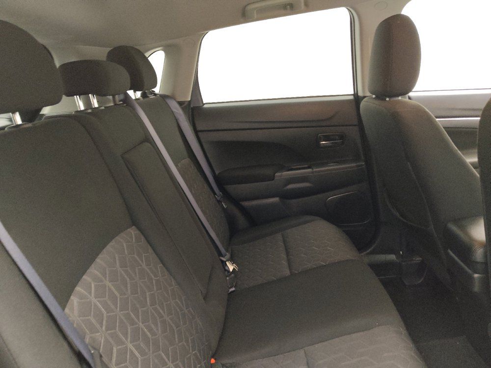 Used 2021 Mitsubishi Outlander Sport FWD image 19