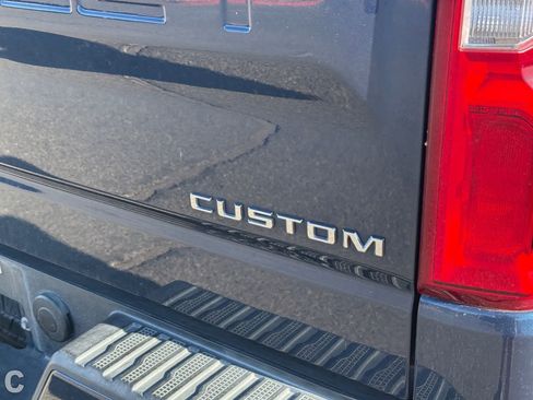 Certified 2021 Chevrolet Silverado 1500 Custom RWD image 9
