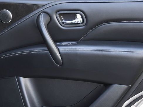 Used 2023 INFINITI QX80 Luxe w/ Cargo Package image 32