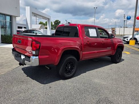Used 2021 Toyota Tacoma SR5 RWD image 10
