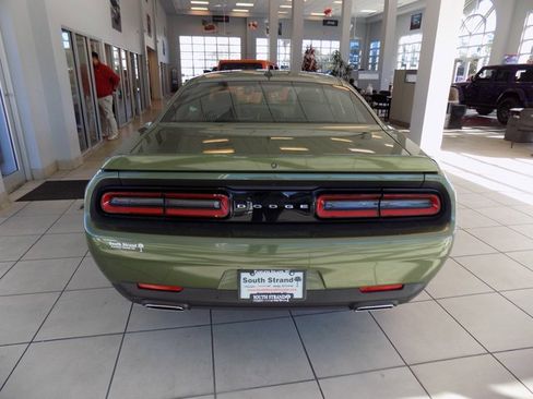 Certified 2021 Dodge Challenger SXT w/ Plus Package image 6