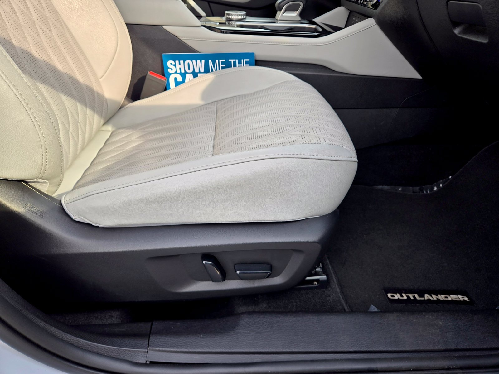 Used 2025 Mitsubishi Outlander SEL FWD image 52