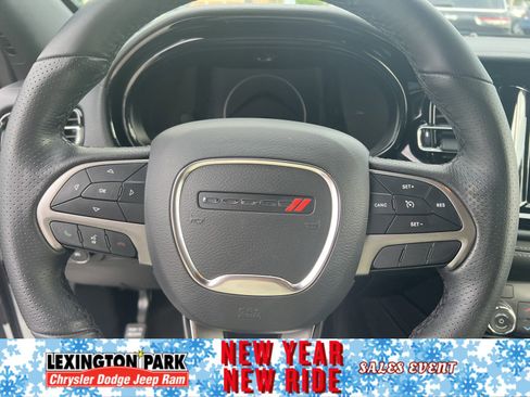 Used 2022 Dodge Durango SXT w/ Blacktop Package image 12