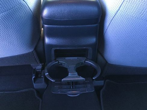 Used 2017 Toyota Corolla L FWD image 24
