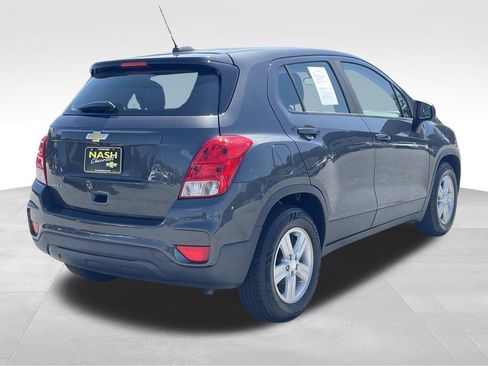 Used 2019 Chevrolet Trax LS FWD image 3