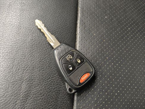 Used 2017 Jeep Compass High Altitude image 32