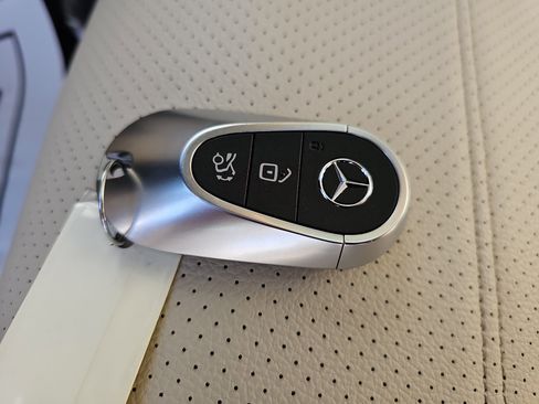 Certified 2022 Mercedes-Benz C 300 Sedan image 39