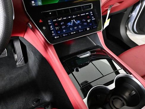New 2025 Maserati Grecale GT AWD/4WD image 19