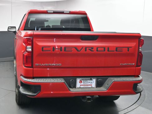 Used 2021 Chevrolet Silverado 1500 Custom image 7