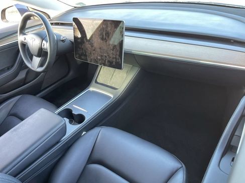 Used 2023 Tesla Model 3 Standard Range RWD image 28