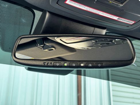 Used 2023 Toyota Sienna XSE image 34