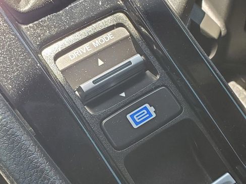 Used 2024 Honda Accord Sport image 28