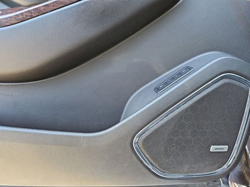 Used 2016 GMC Yukon XL SLT w/ Open Road Package image 14