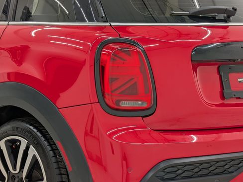 Used 2022 MINI Cooper S image 13