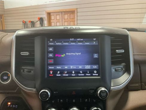 Used 2020 RAM 1500 Laramie image 12