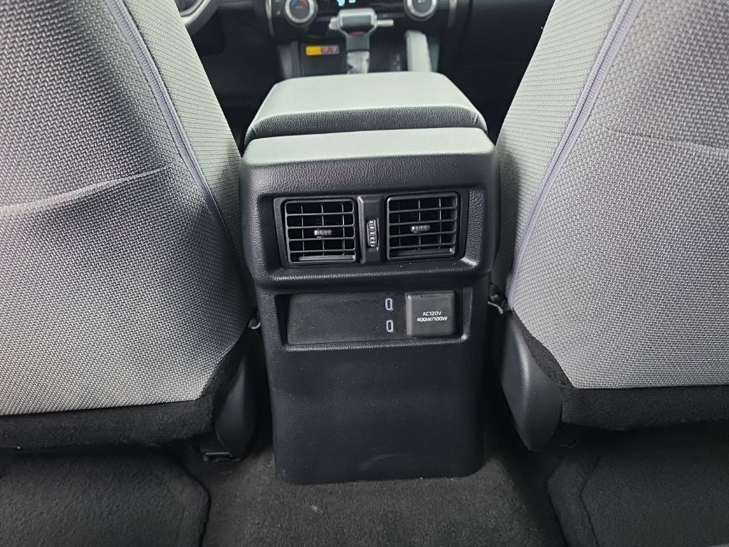 Used 2025 Toyota 4Runner TRD Off-Road AWD/4WD image 27