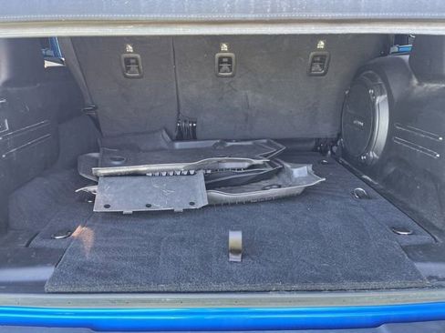 Used 2024 Jeep Wrangler Willys image 3