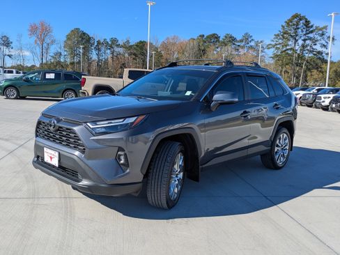Certified 2024 Toyota RAV4 XLE Premium image 3
