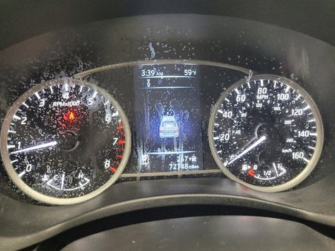 Used 2018 Nissan Sentra S image 23