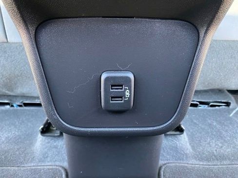 Certified 2024 Chevrolet Equinox RS image 40