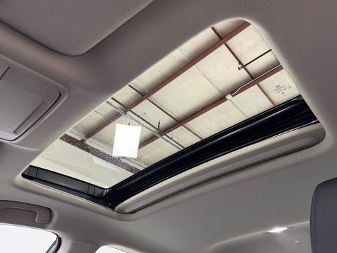 Used 2024 Honda Accord Touring image 24