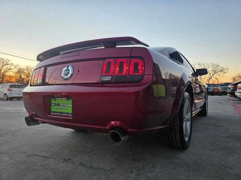 Used 2006 Ford Mustang GT Premium image 13