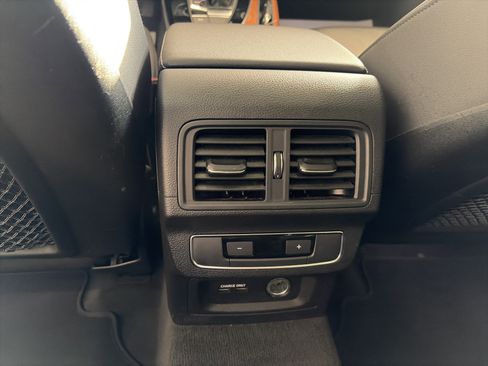 Used 2021 Audi Q5 Premium Plus image 15