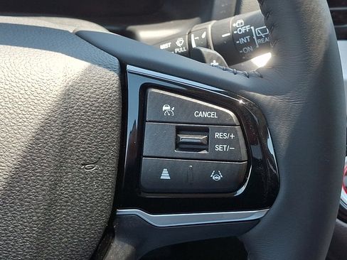 Certified 2025 Honda Odyssey Touring image 23