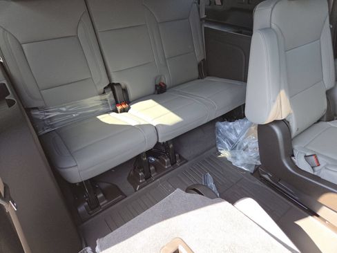 New 2026 GMC Yukon XL Elevation w/ Elevation Premium Package AWD/4WD image 28
