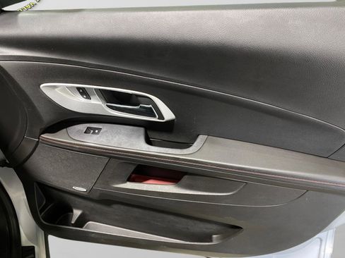 Used 2013 Chevrolet Equinox LTZ image 24