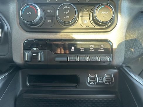 Used 2023 RAM 1500 Big Horn image 29