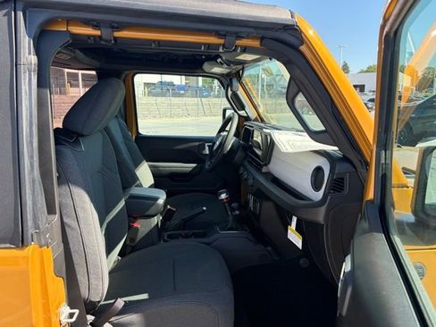 New 2026 Jeep Wrangler Sport AWD/4WD image 25