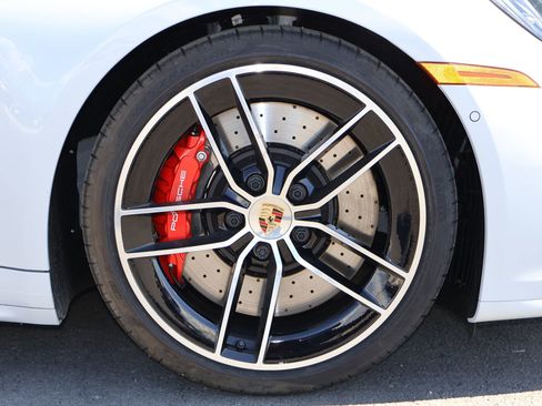 Used 2025 Porsche 911 Carrera S RWD image 27
