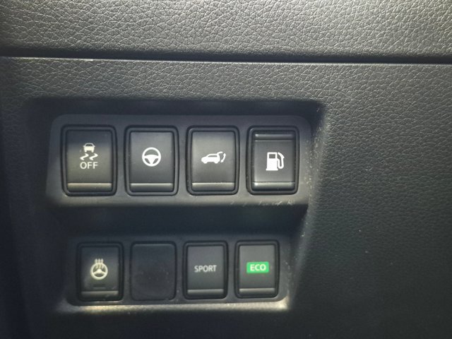 Used 2019 Nissan Rogue SL w/ Premium Package FWD image 9