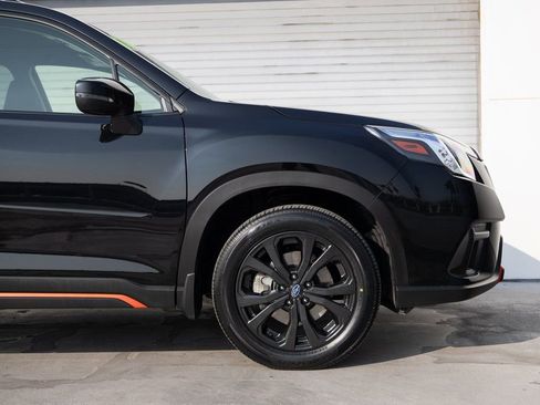 Used 2023 Subaru Forester Sport image 5