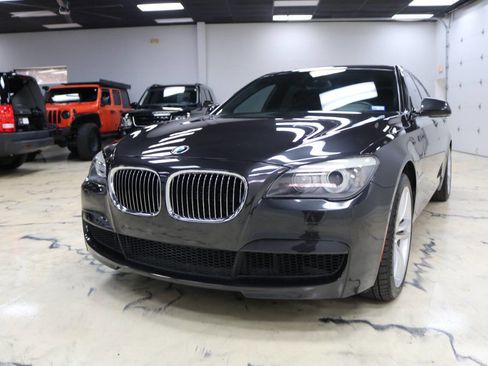 Used 2012 BMW 750Li image 10