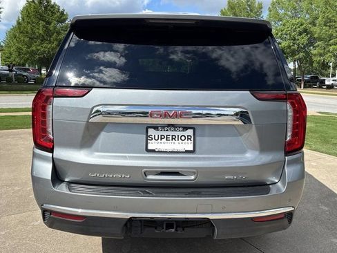 Used 2023 GMC Yukon XL SLT AWD/4WD image 5