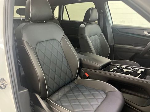 New 2026 Volkswagen Atlas Cross Sport SEL Premium R-Line AWD/4WD image 40