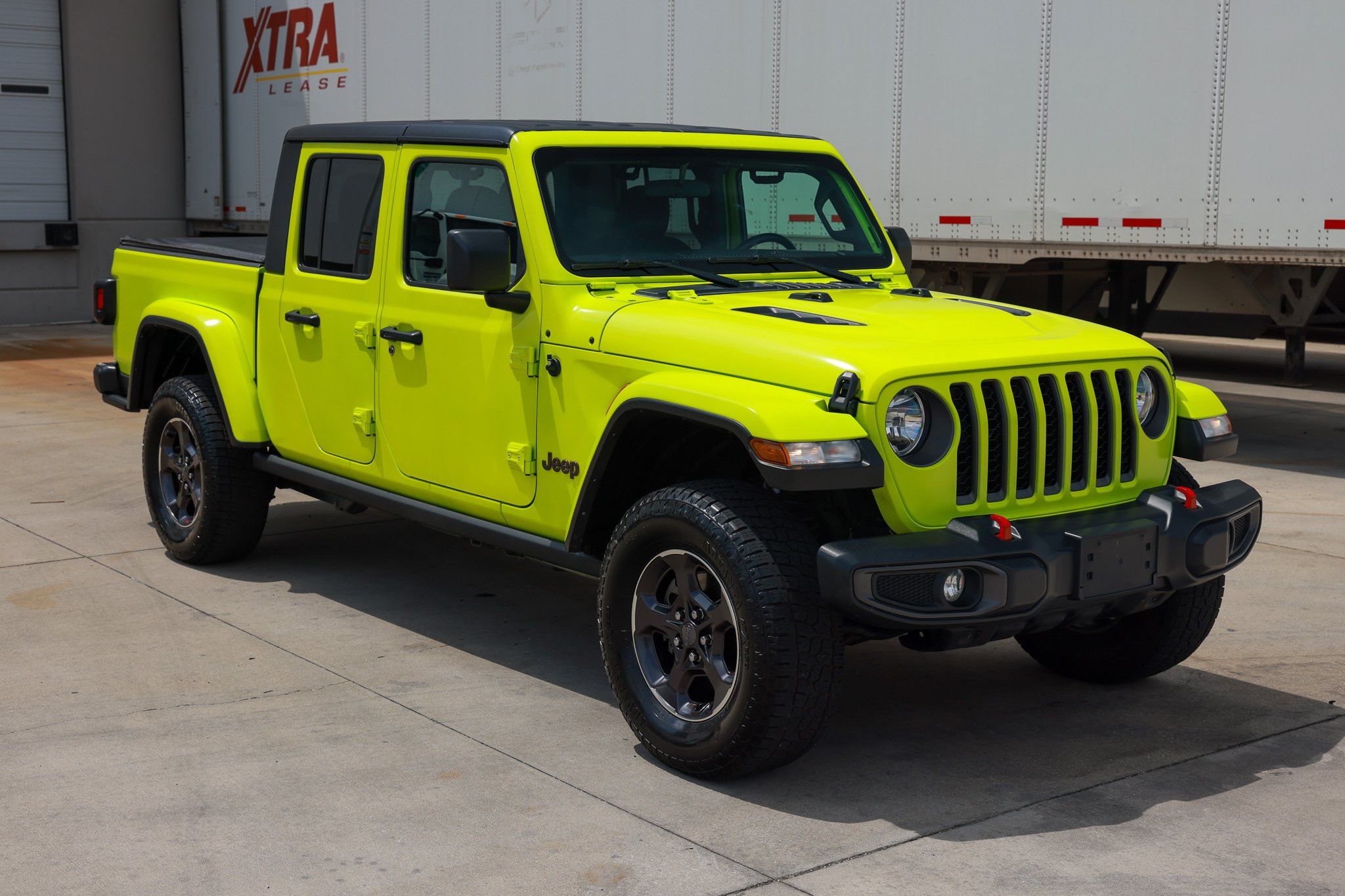 Used 2021 Jeep Gladiator Rubicon w/ Trailer Tow Package AWD/4WD image 19