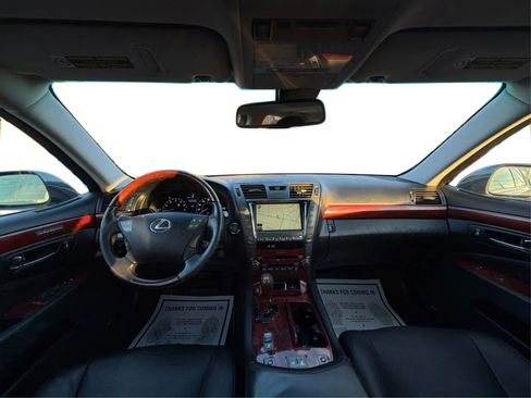 Used 2008 Lexus LS 460 w/ Comfort Pkg image 28