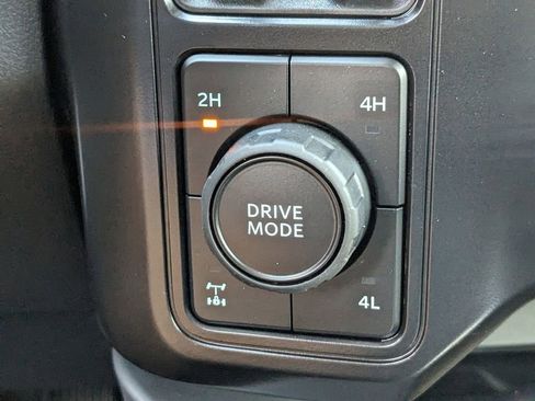 New 2025 Ford F250 Lariat w/ Lariat Ultimate Package image 26