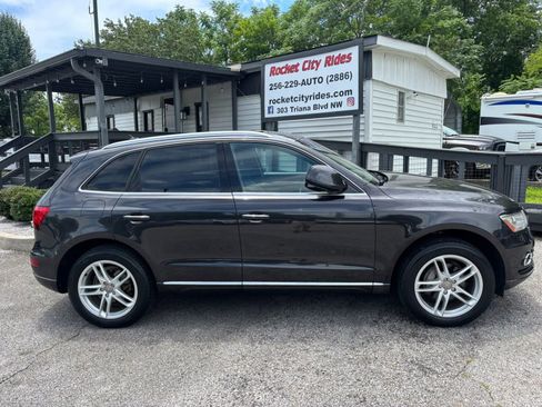 Used 2016 Audi Q5 2.0T Premium Plus w/ Technology Package AWD/4WD image 2