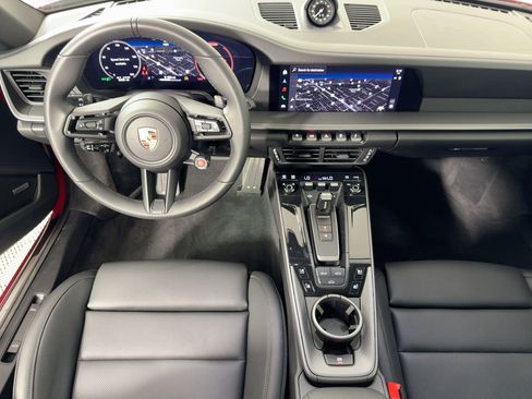 Used 2025 Porsche 911 Carrera image 16