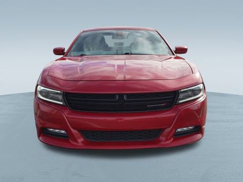 Used 2015 Dodge Charger SXT w/ AWD Plus Group image 2