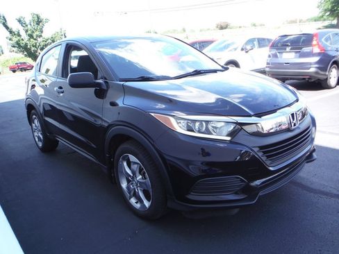 Used 2019 Honda HR-V LX image 5