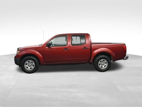 Used 2016 Nissan Frontier S RWD image 2