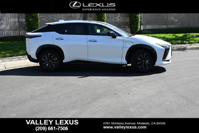 Certified 2026 Lexus RZ 450e AWD w/ Accessory Package (Z2) image 3
