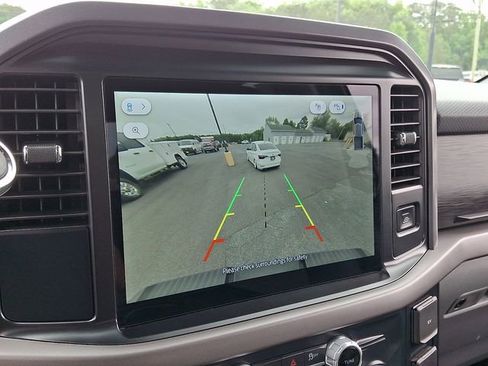 Used 2025 Ford F150 XLT w/ Equipment Group 301A Standard AWD/4WD image 17