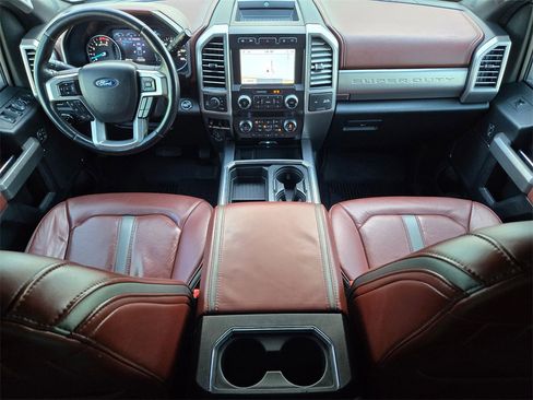 Used 2021 Ford F250 Platinum image 15